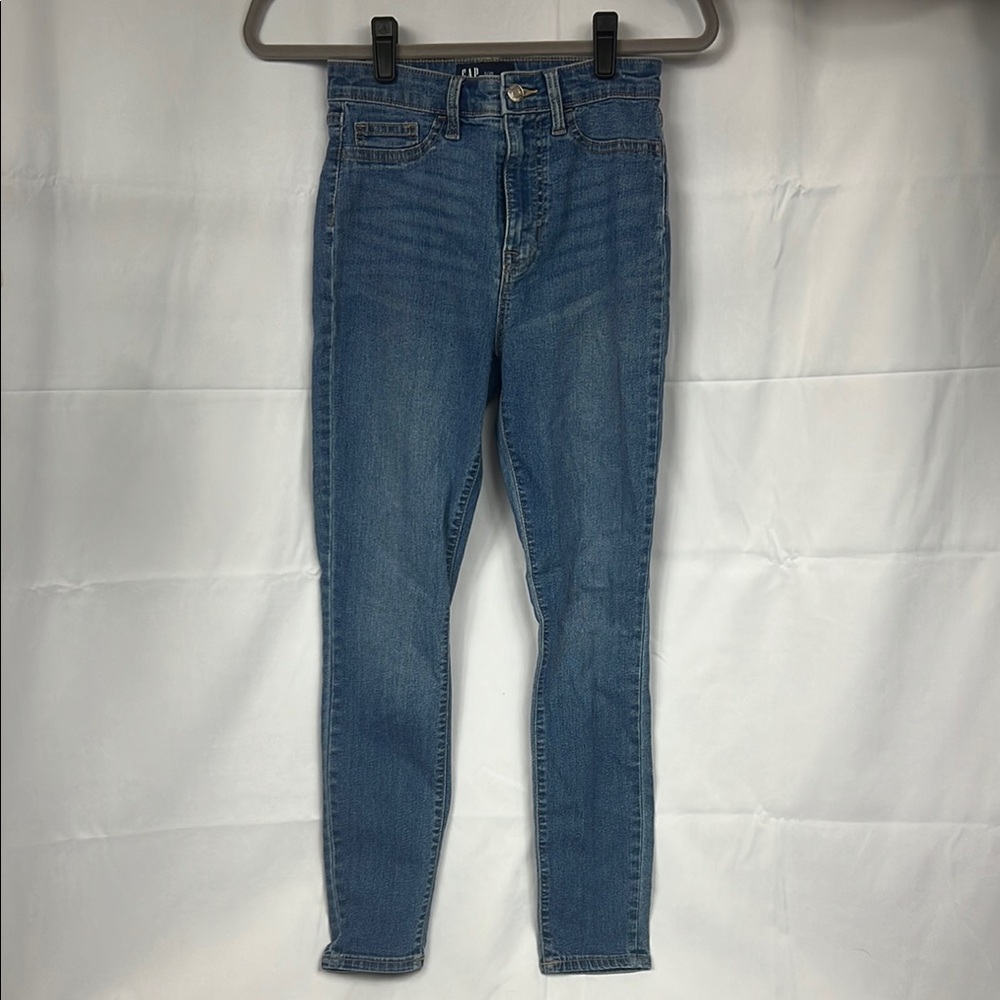 GAP Women’s High Rise Favorite Jegging